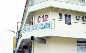 Spot On 89582 Evergreen Hotel